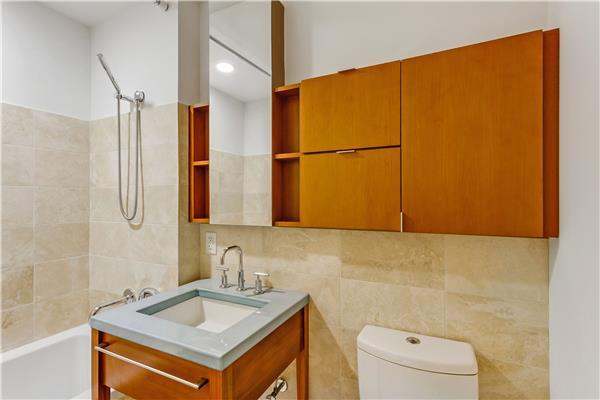 2 River Terrace Battery Park City New York NY 10282