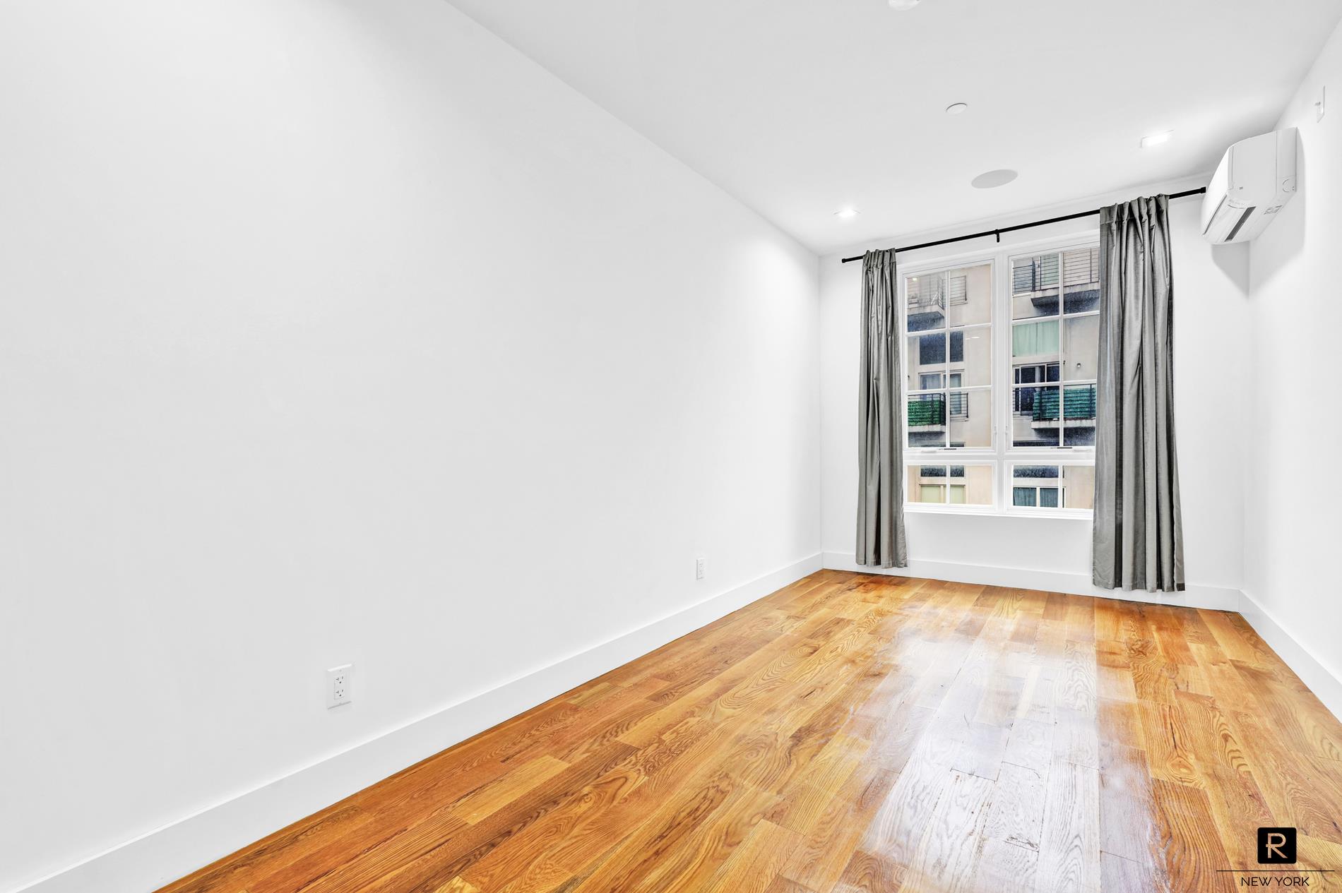 89 Montrose Avenue Williamsburg Brooklyn NY 11206