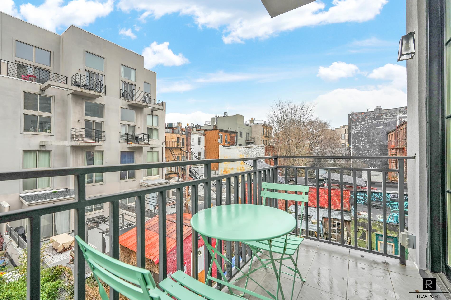 89 Montrose Avenue Williamsburg Brooklyn NY 11206