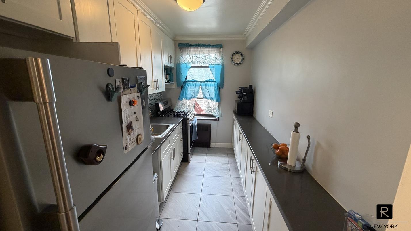 88-10 34th Avenue 2-F Jackson Heights Queens NY 11372