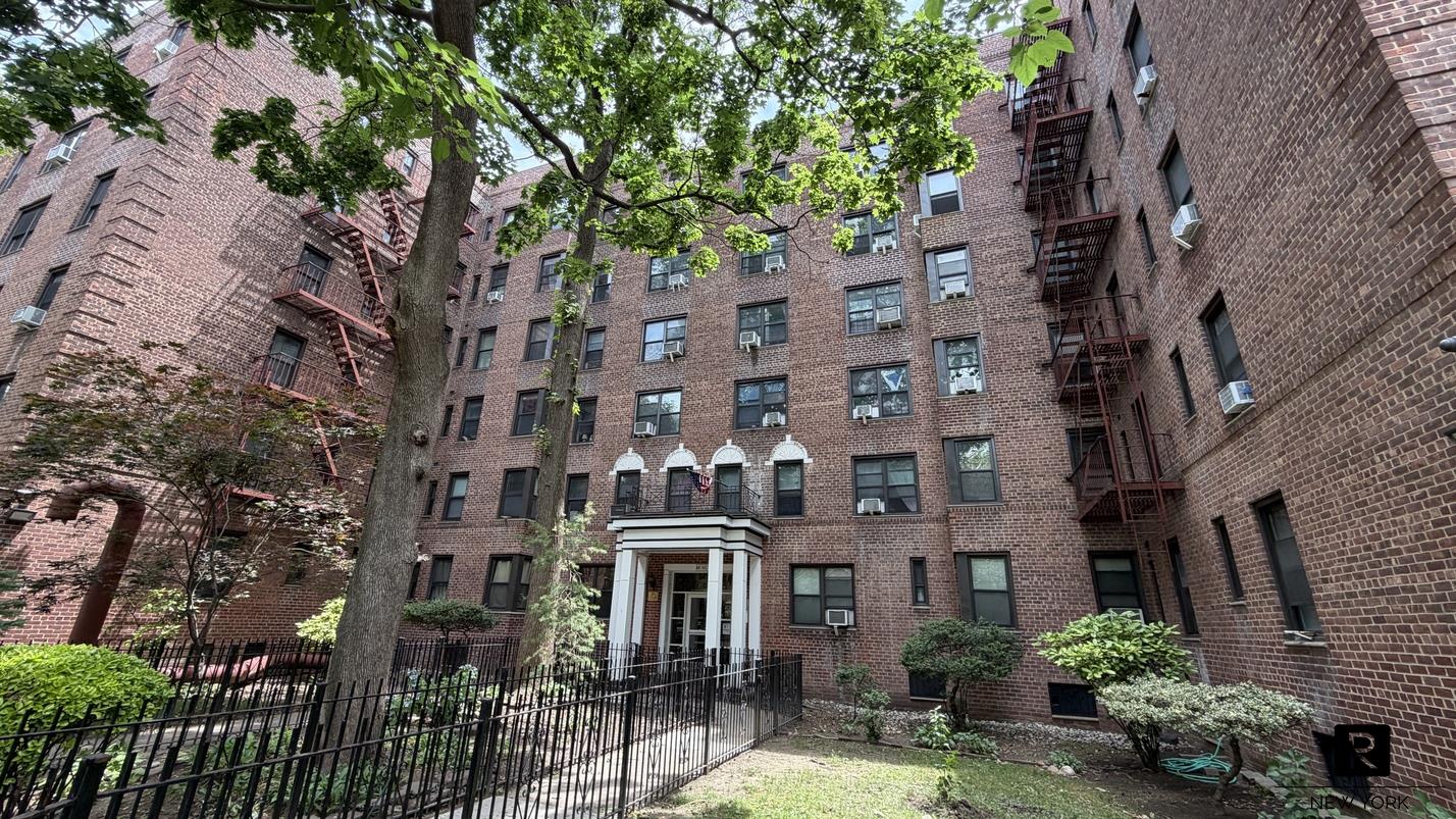 88-10 34th Avenue Jackson Heights Queens NY 11372
