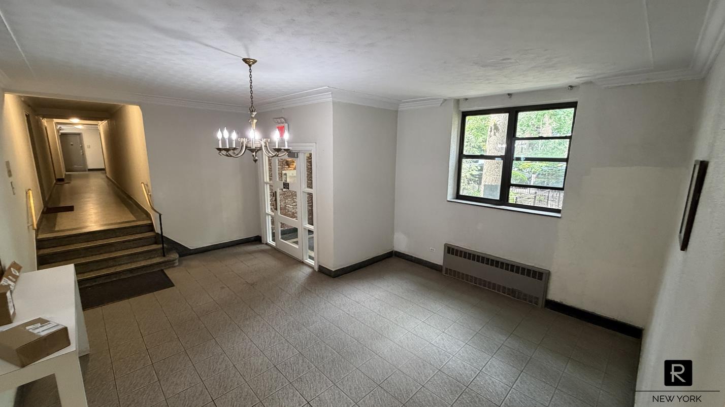 88-10 34th Avenue 2-F Jackson Heights Queens NY 11372