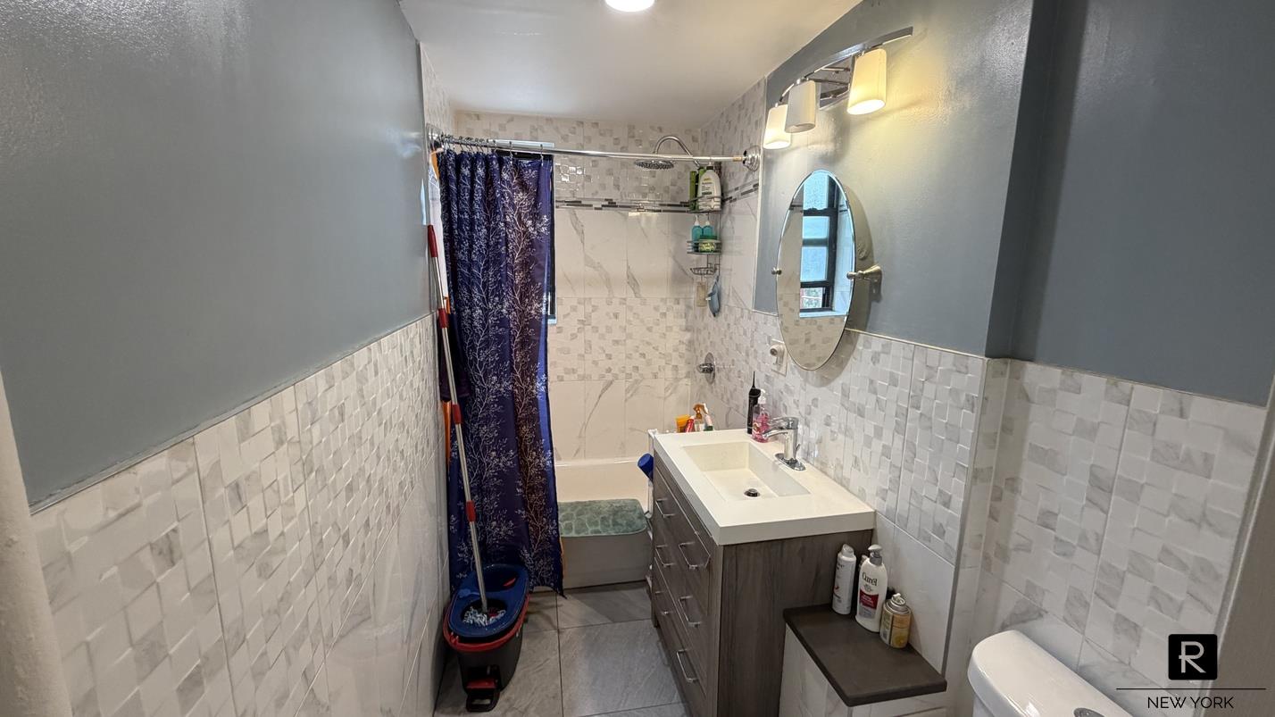 88-10 34th Avenue 2-F Jackson Heights Queens NY 11372