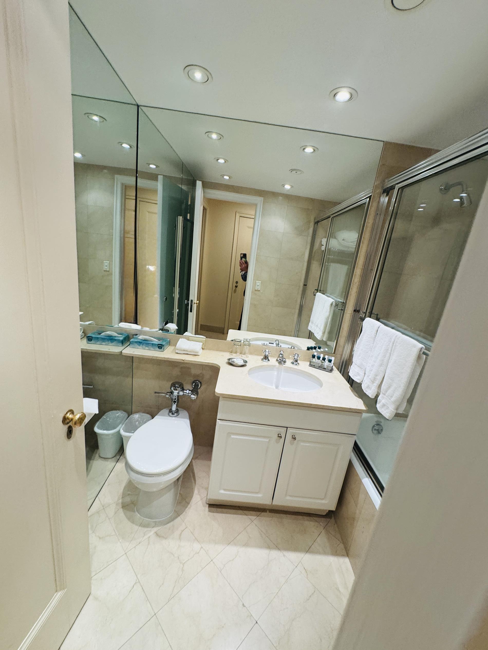 111 East 56th Street 409 Midtown East New York NY 10022