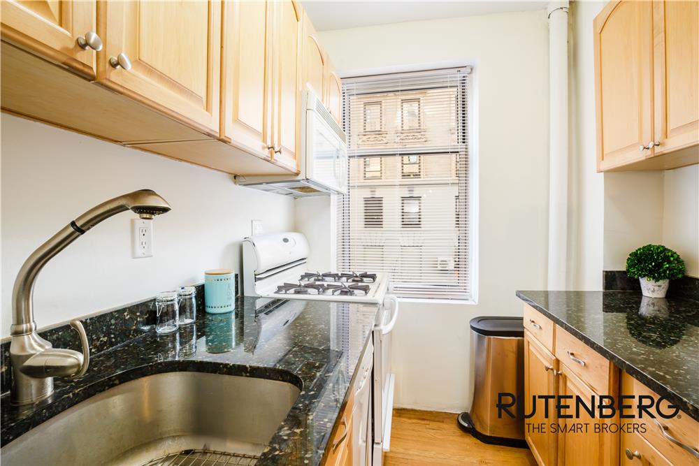 233 West 99th Street Upper West Side New York NY 10025