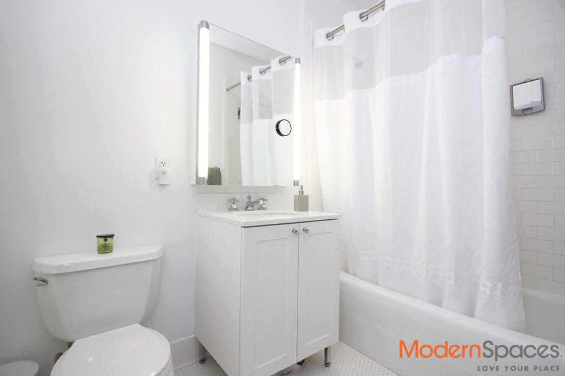 46-15 Center Blvd. PH-2 Long Island City Queens NY 11109