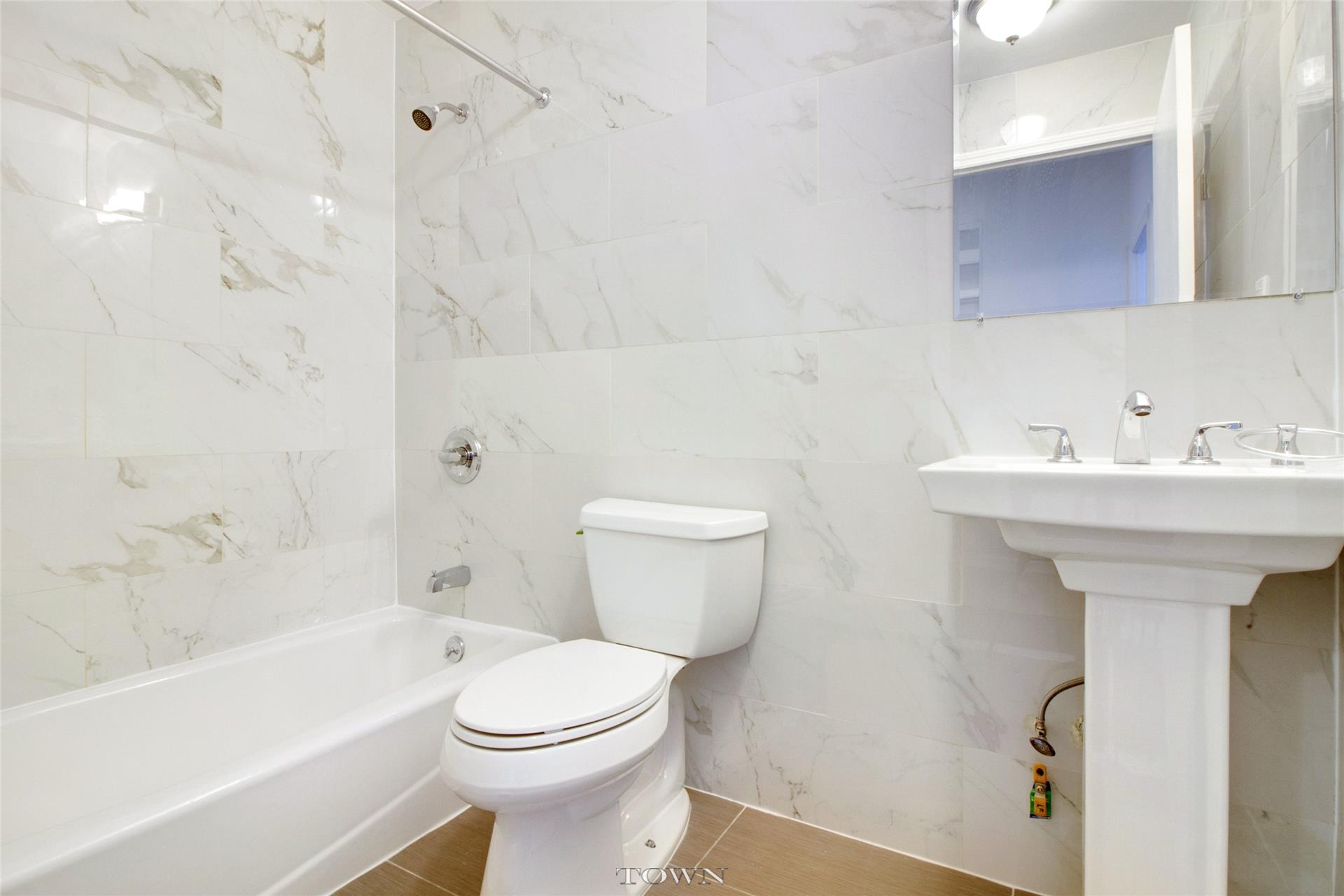 7820 5th Avenue, #1