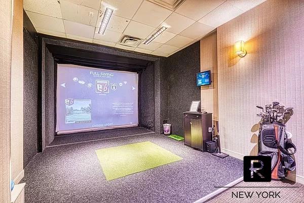 330 East 38th Street Murray Hill New York NY 10016
