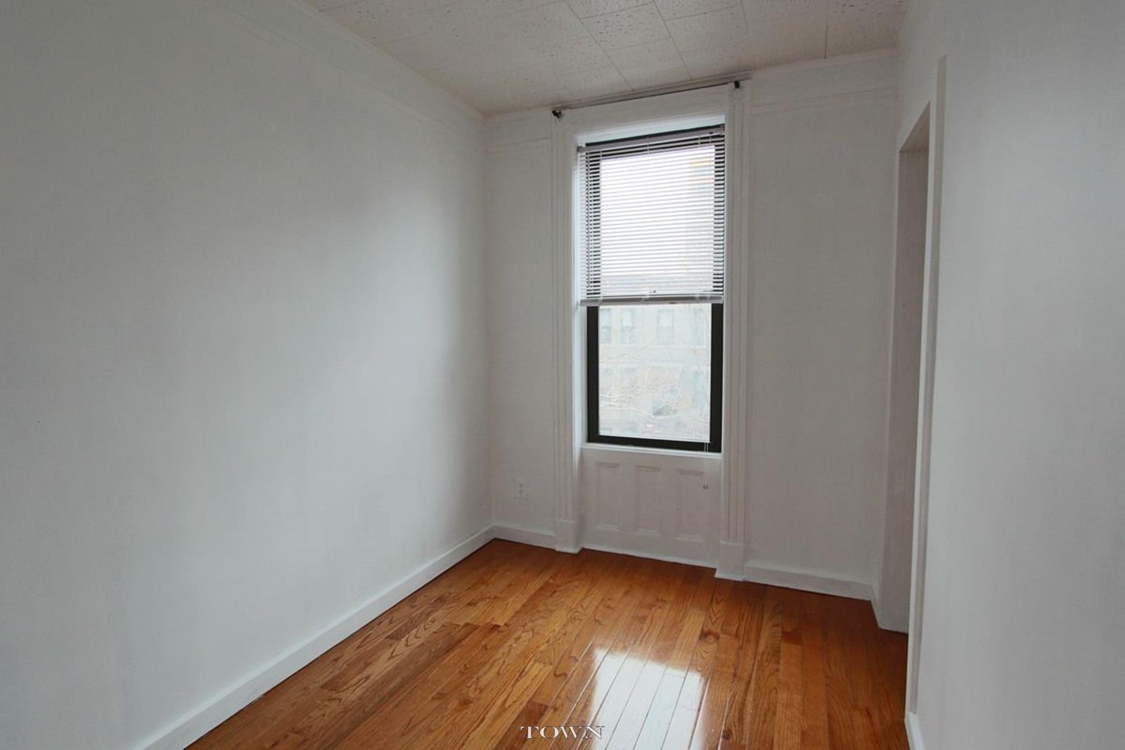 425 63rd Street, #3