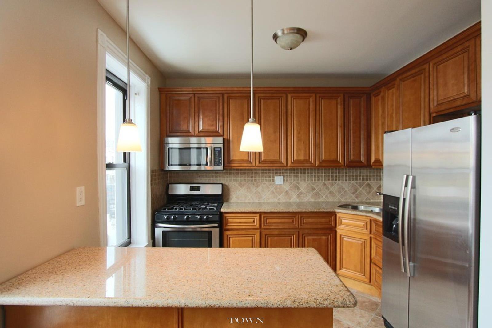 425 63rd Street, #3