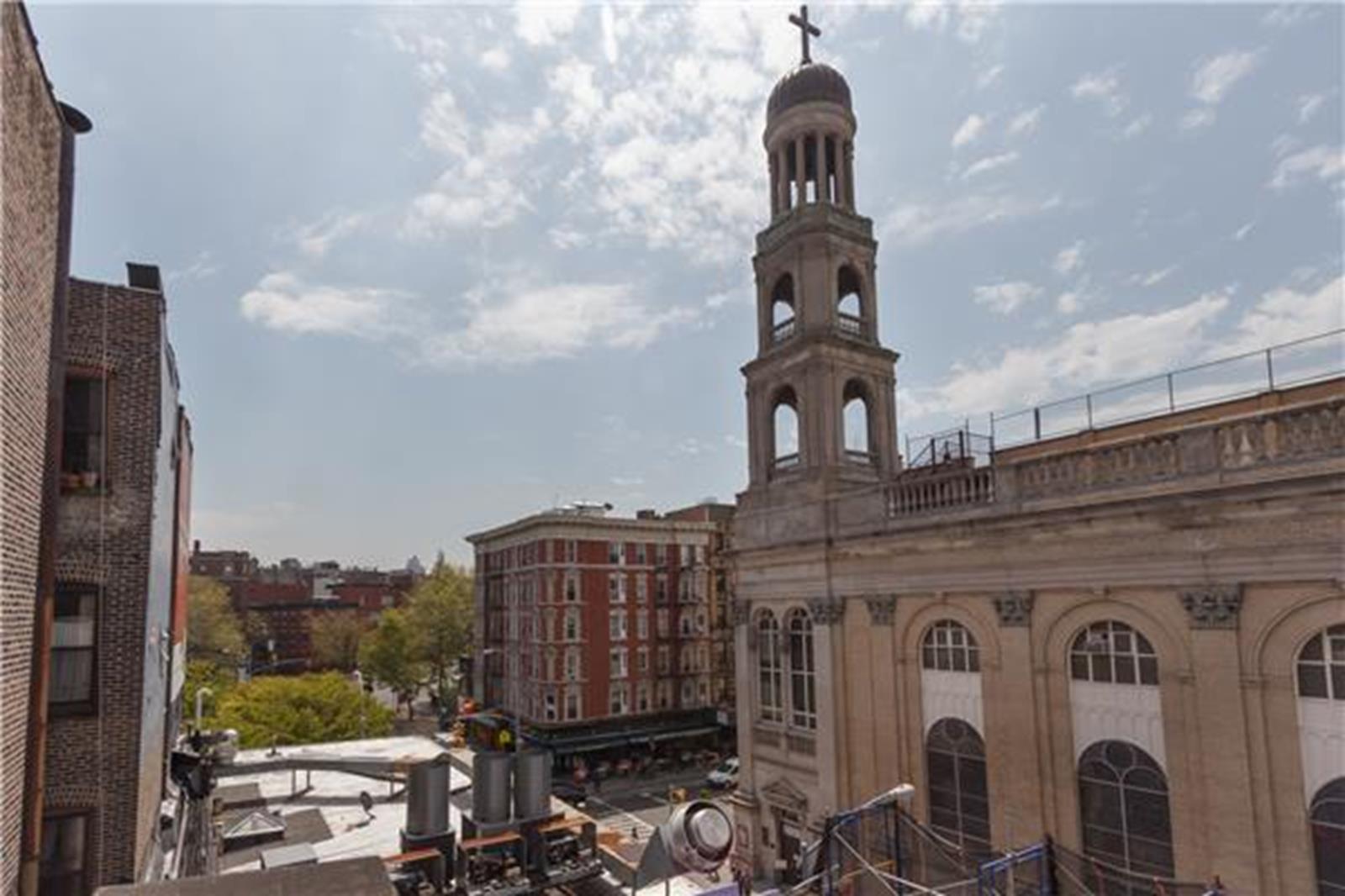 239 Bleecker Street, #2
