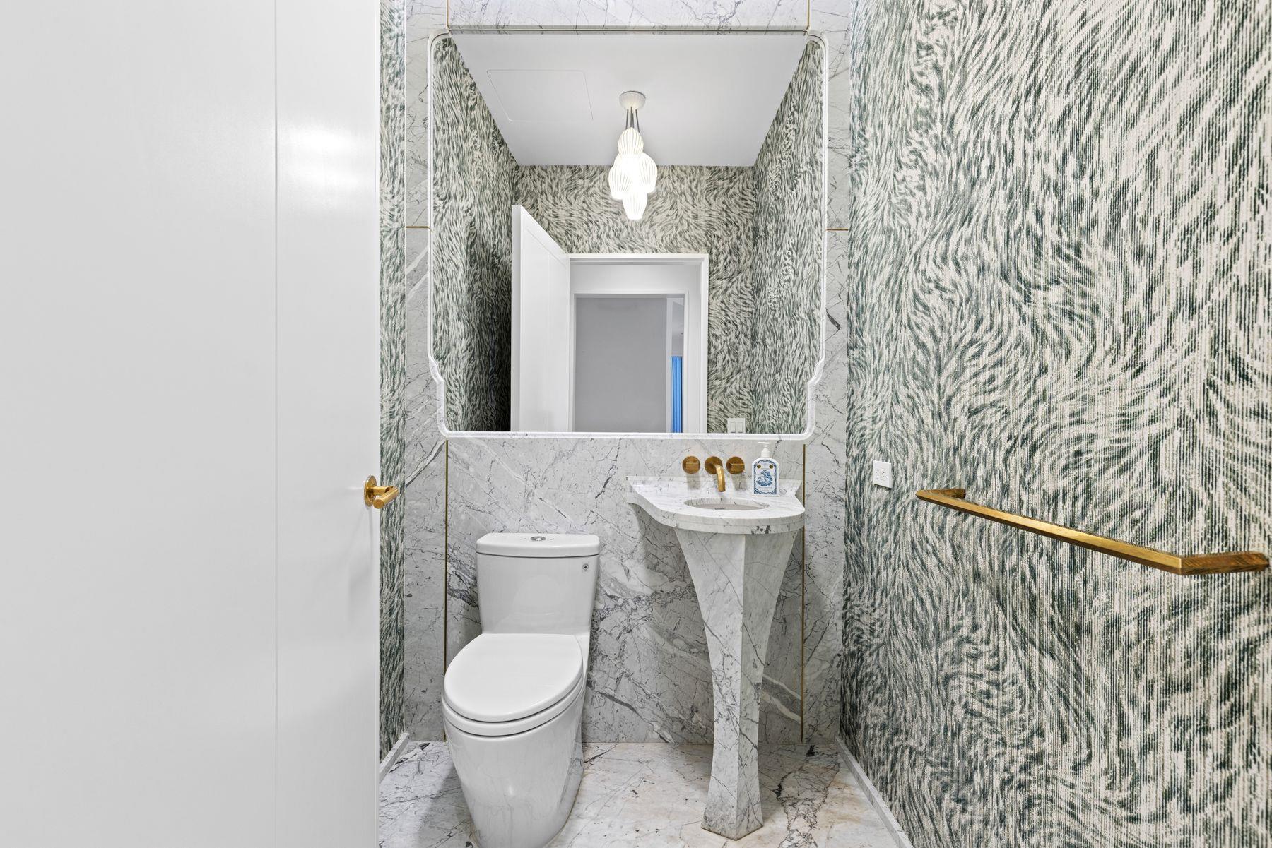 180 East 88th Street 10-A Carnegie Hill New York NY 10128