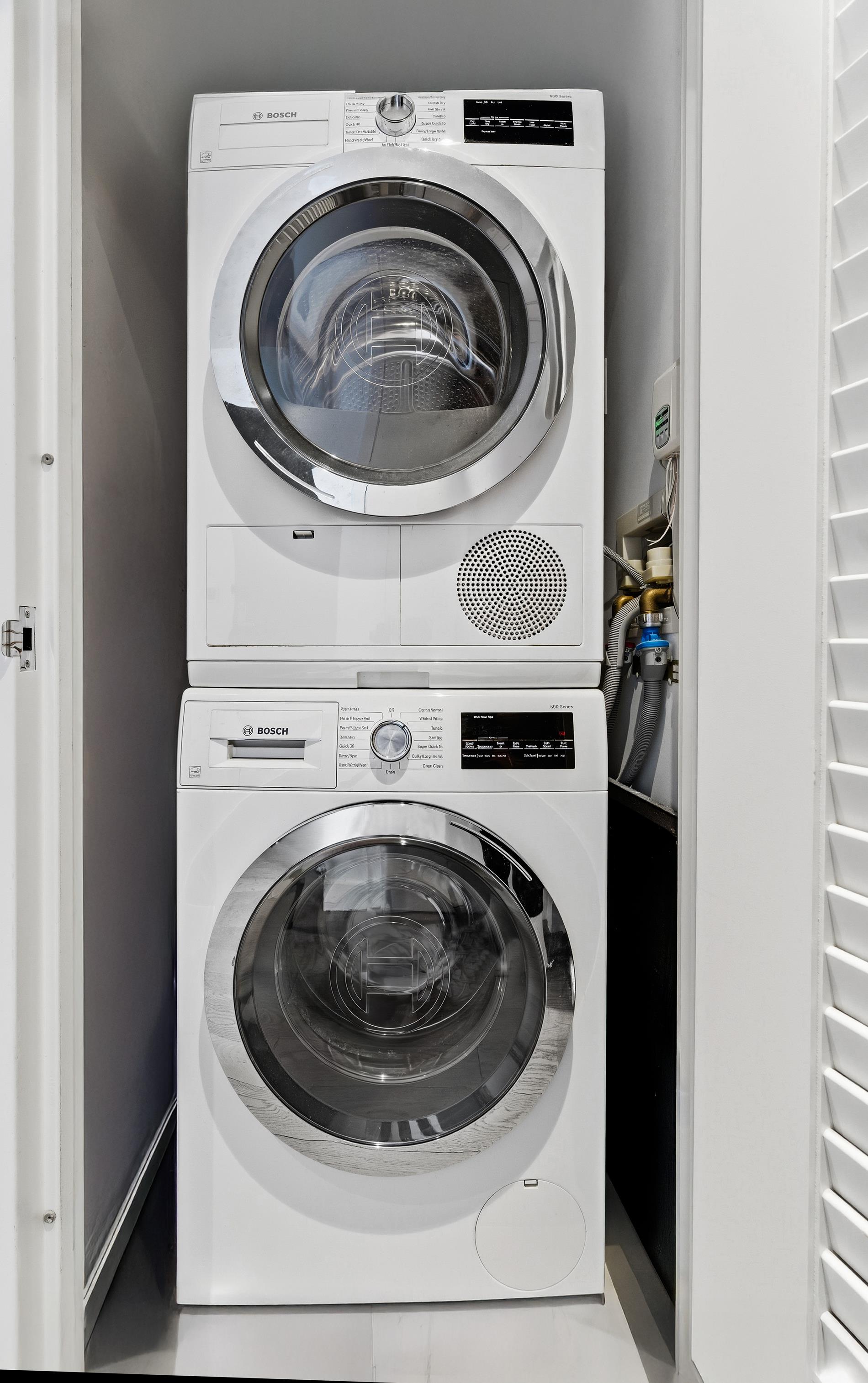 252 South Street 18-B Lower East Side New York NY 10002