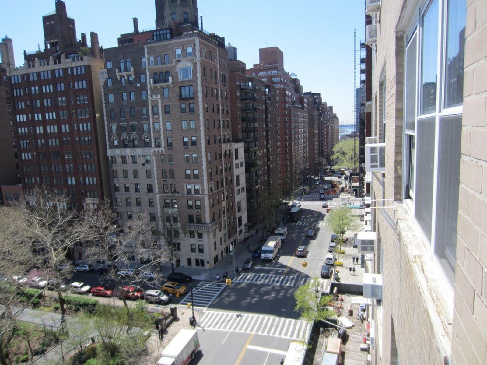 110 East End Avenue Upper East Side New York NY 10028