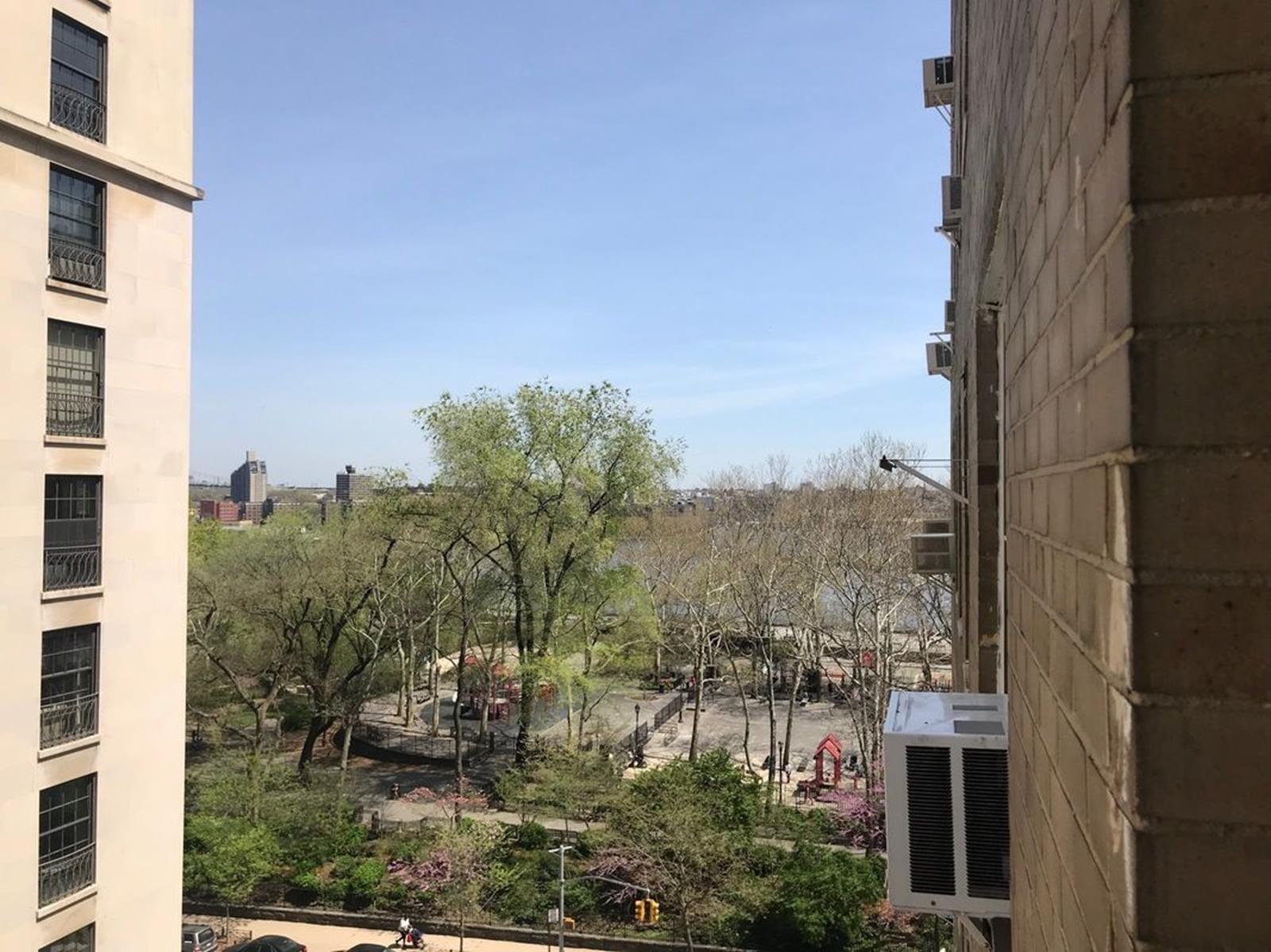 110 East End Avenue Upper East Side New York NY 10028