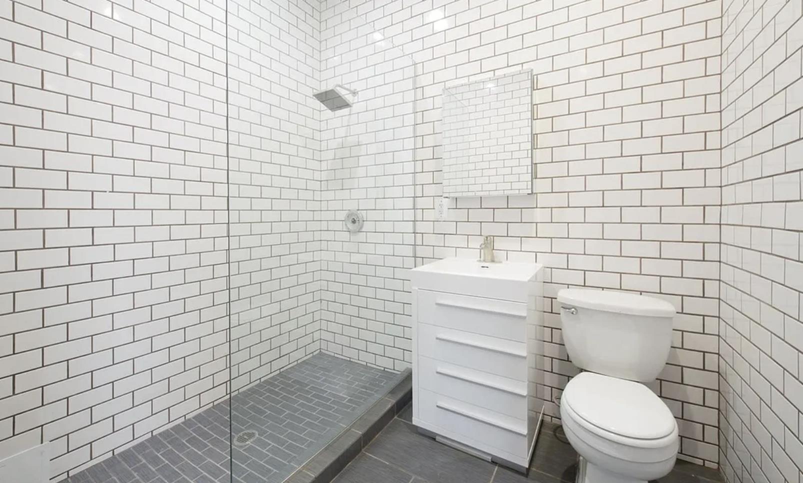 2 Forsyth Street, #8