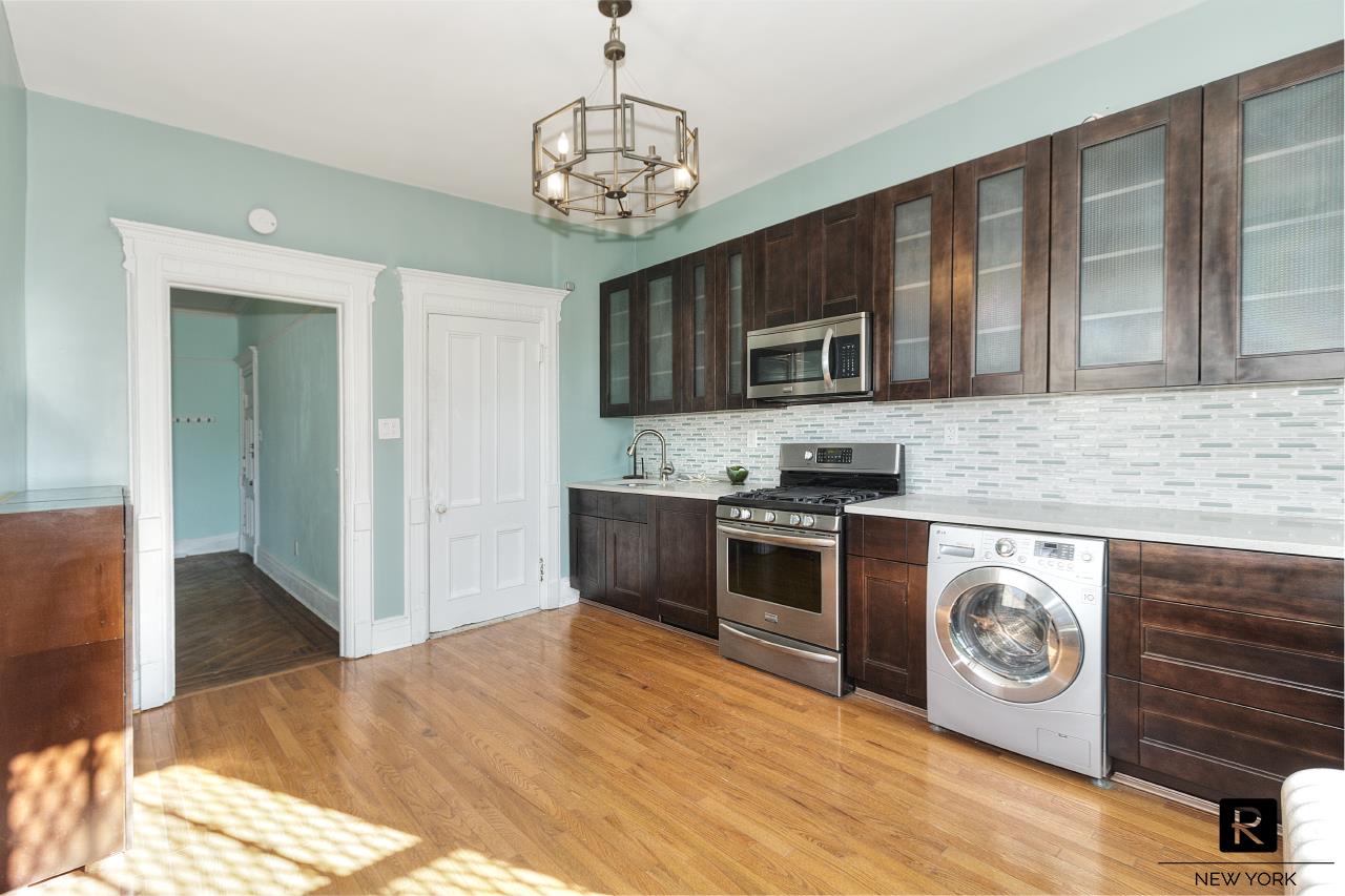 182 Hancock Street Bedford Stuyvesant Brooklyn NY 11216