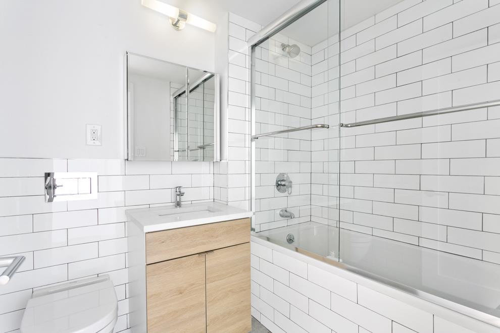 62-60 99th Street 118 Forest Hills Queens NY 11374