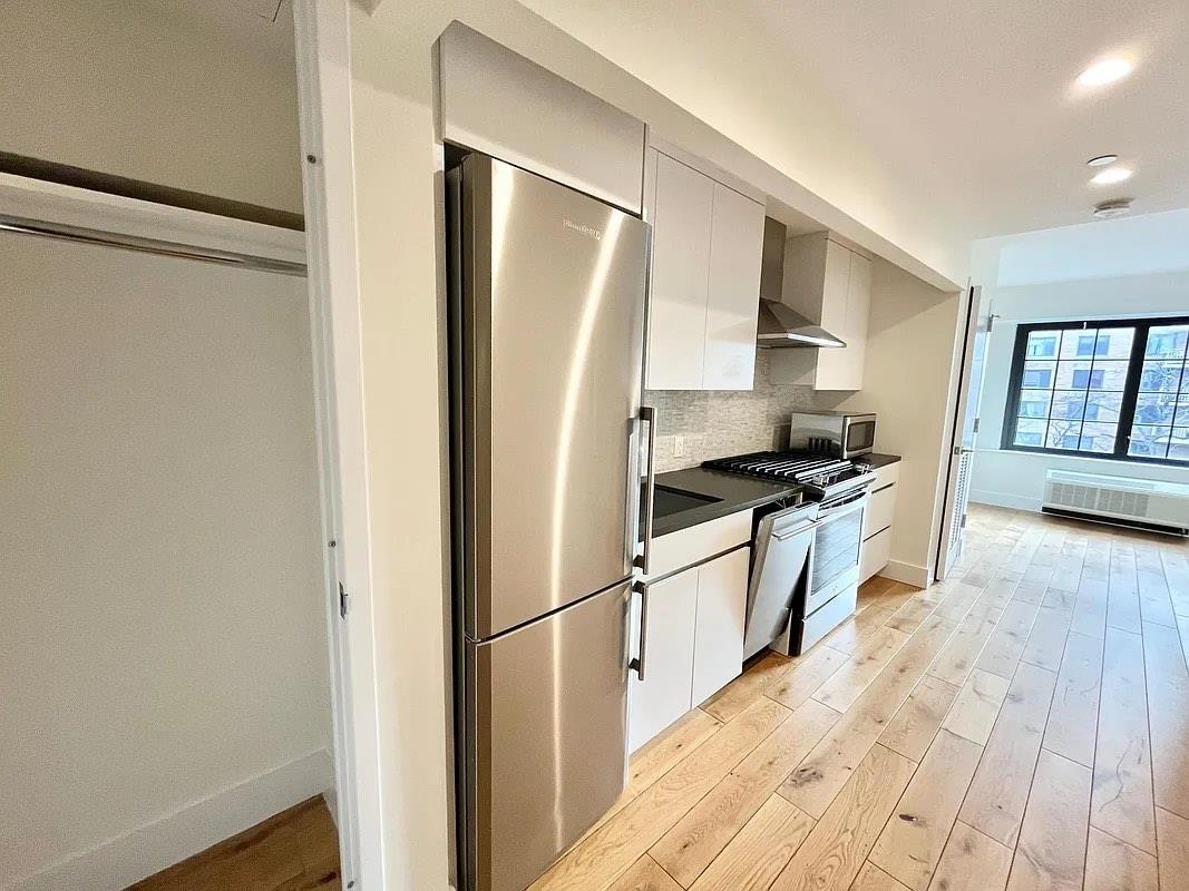 504 Myrtle Avenue 6-S Clinton Hill Brooklyn NY 11205