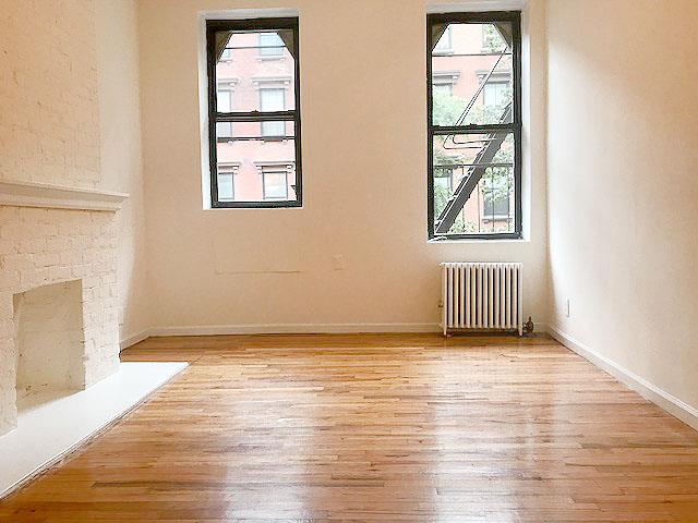 105 East 10th Street E. Greenwich Village New York NY 10003