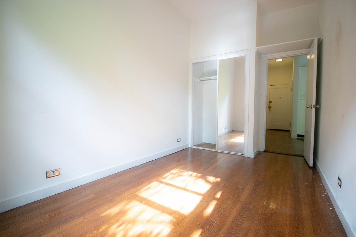 352 East 51st Street, #2-R