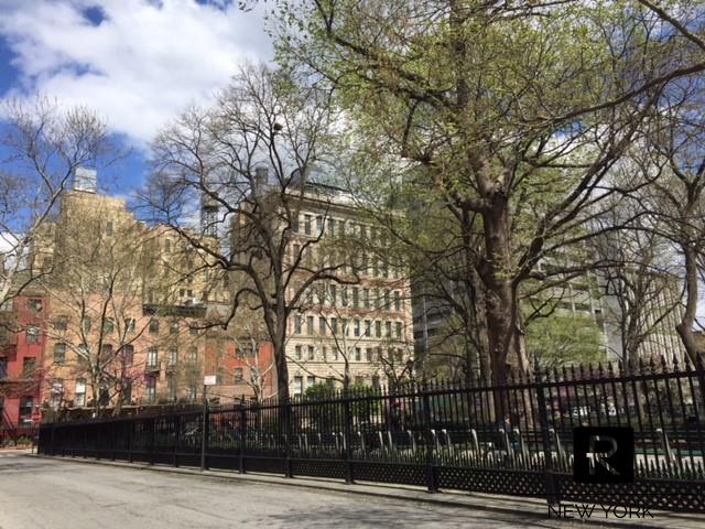 305 Second Avenue Gramercy Park New York NY 10003