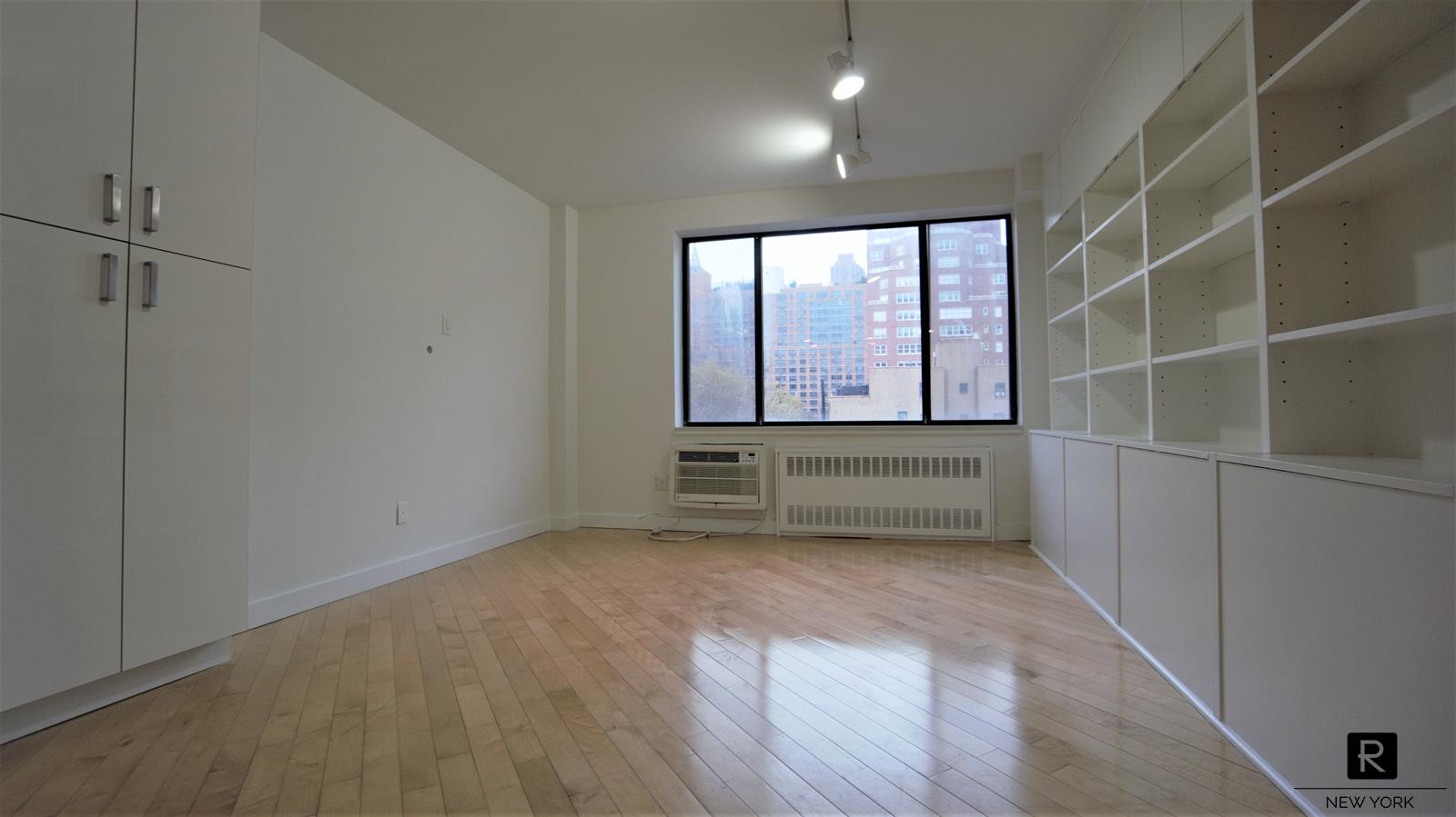 250 East 31st Street Murray Hill New York NY 10016