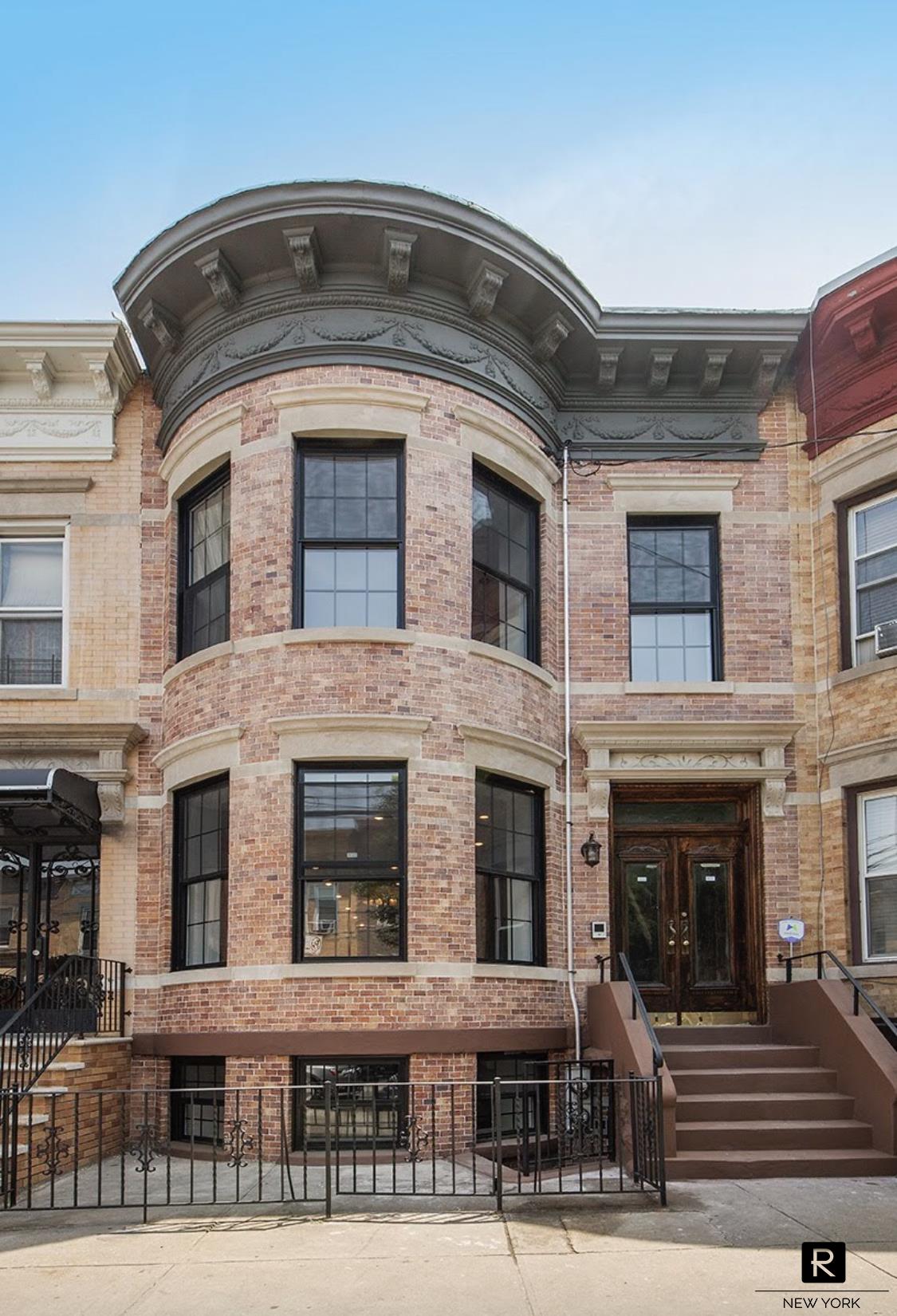 75-11 61st Street Glendale Queens NY 11385