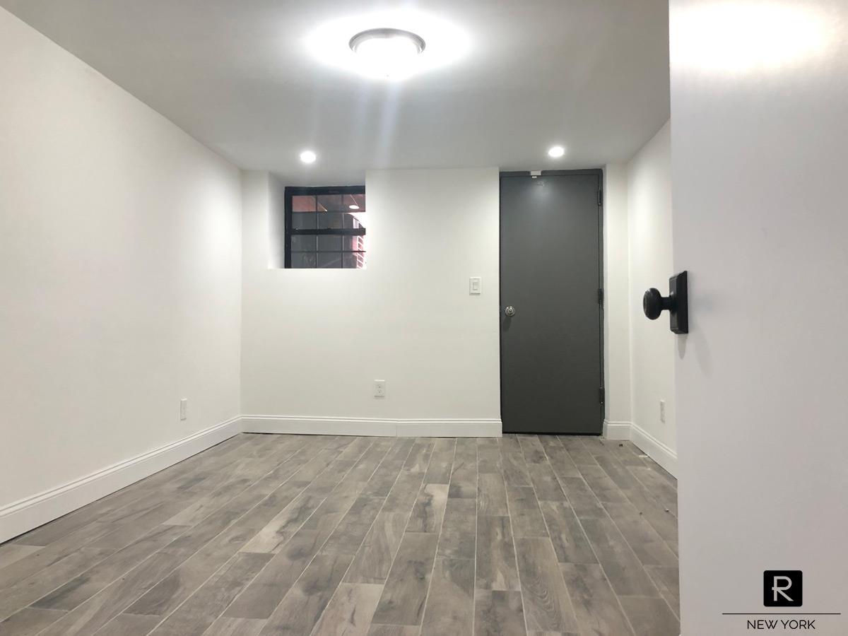 75-11 61st Street Glendale Queens NY 11385