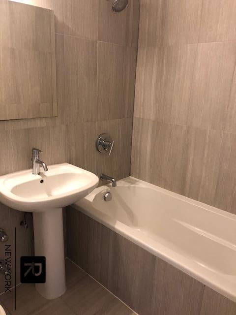 1900 Lexington Avenue East Harlem New York NY 10035