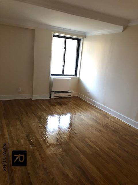 1900 Lexington Avenue East Harlem New York NY 10035