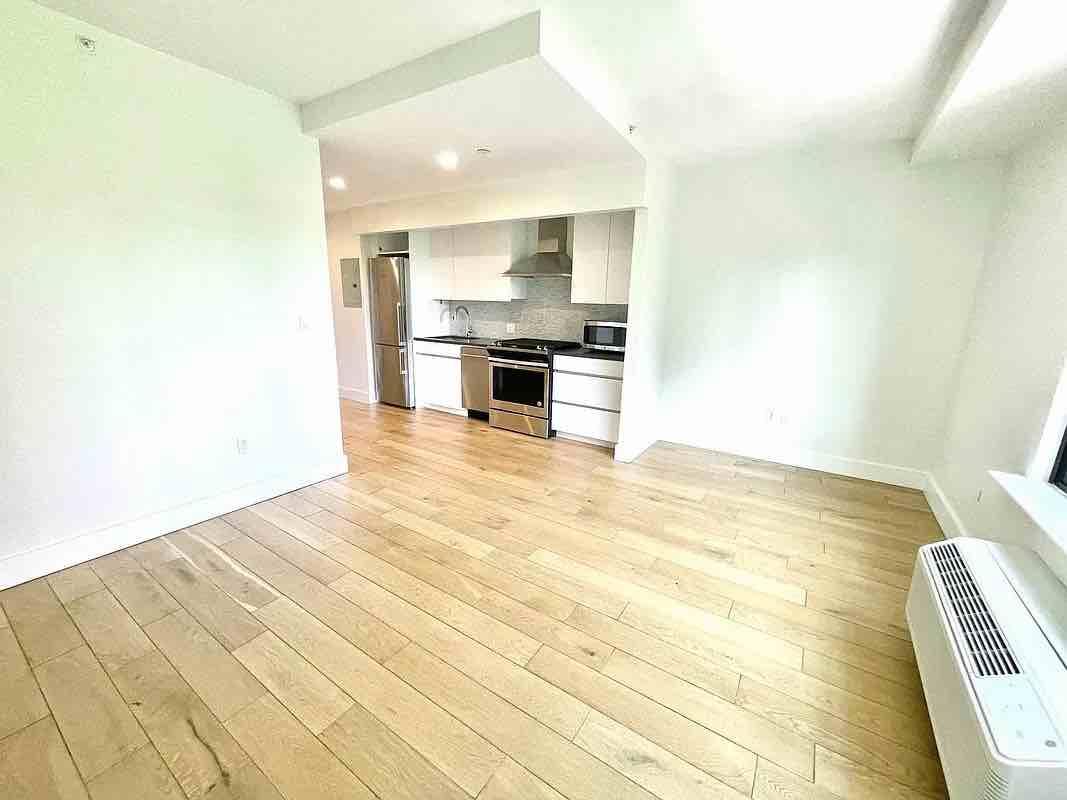 504 Myrtle Avenue 8-W Clinton Hill Brooklyn NY 11205
