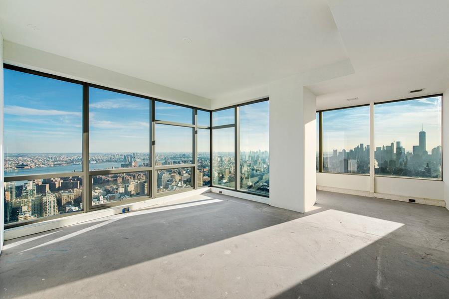 23 E 22nd St SKY-56 New York, New York WHITE BOX FLOOR THROUGH PENTHOUSE, just below Jerry Hall and Rupert Murdoch PenthouseYour architect can design it to your needs and desires.3,300sq.ft. with all four exposures with breathtaking viewsOne Madison Park is certainly the most iconic condominium in all Downtown New York