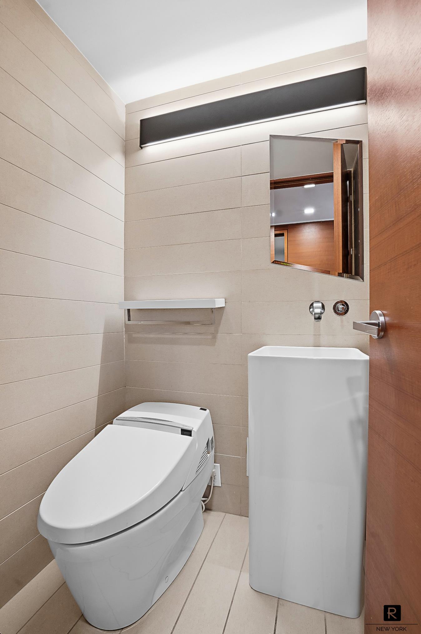 240 East 47th Street Midtown East New York NY 10017