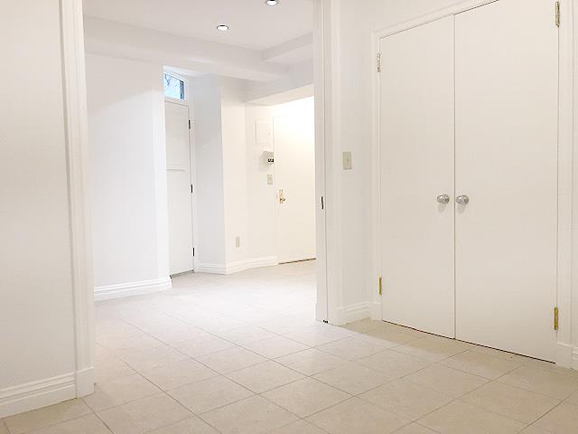 104 Sullivan Street Soho New York NY 10012