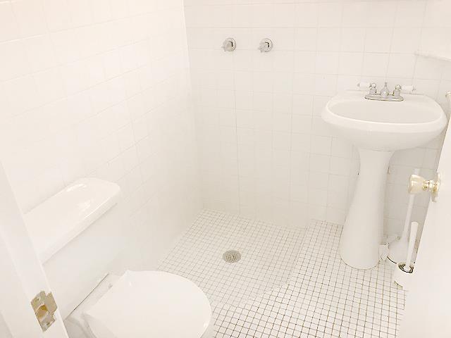 104 Sullivan Street Soho New York NY 10012