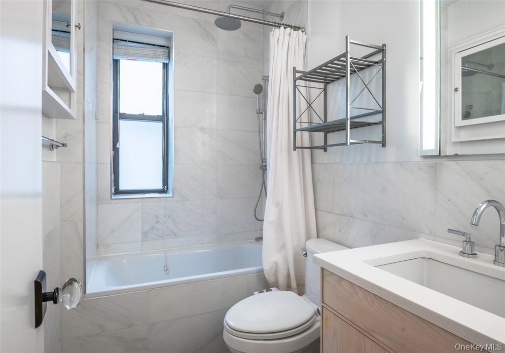 24-51 38th Street Astoria Queens NY 11103