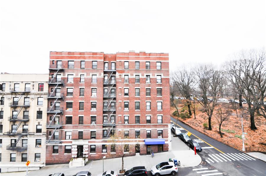 550 Riverside Drive, #53