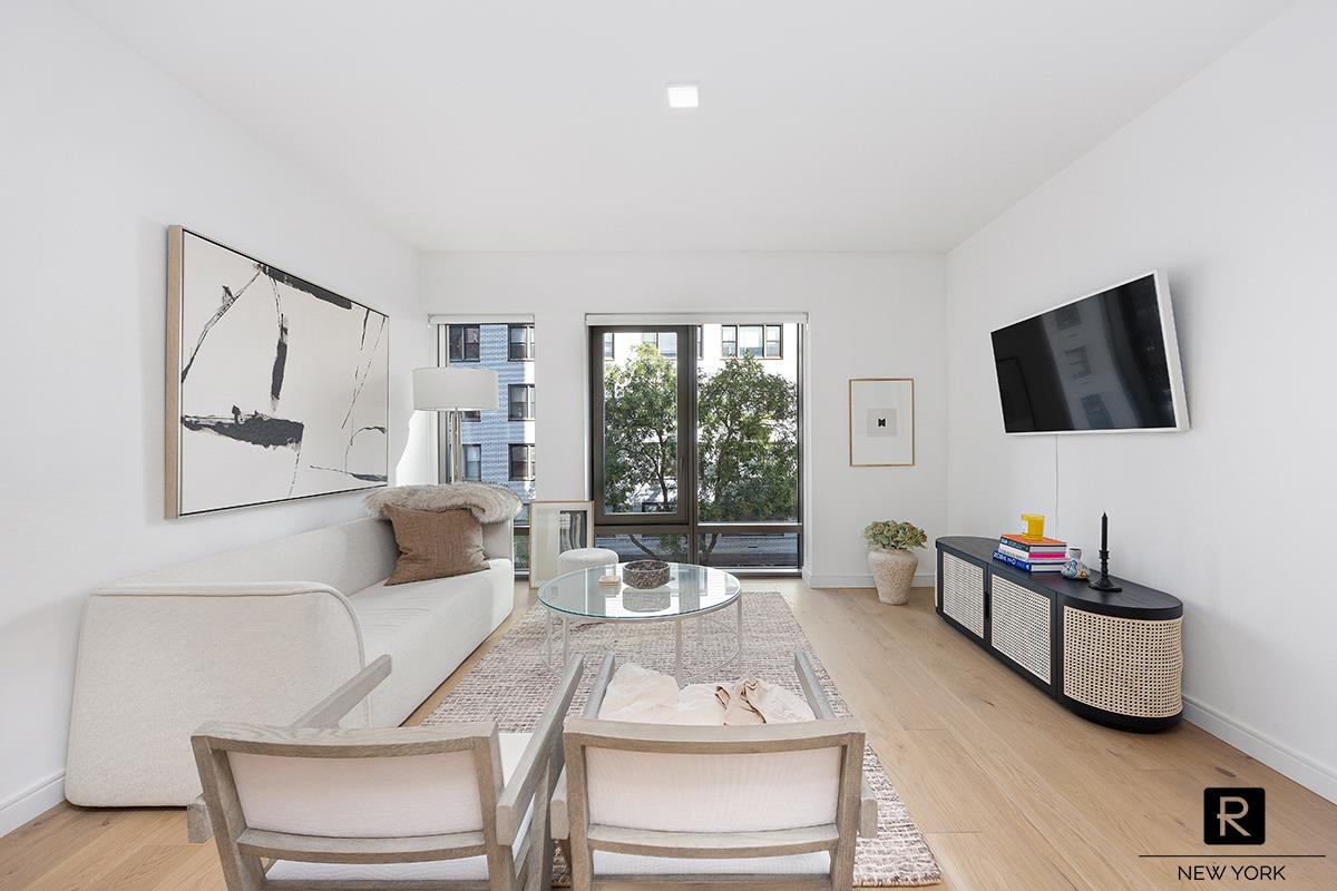 200 East 21st Street Gramercy Park New York NY 10010