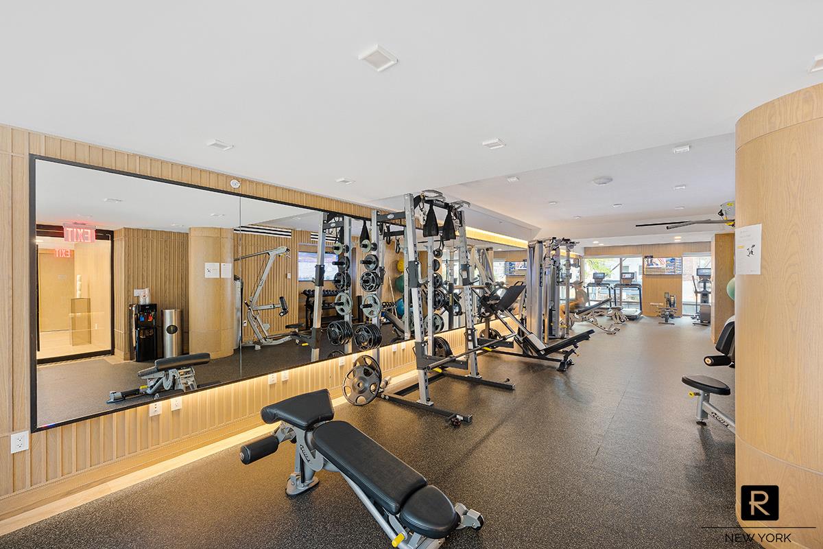 200 East 21st Street Gramercy Park New York NY 10010