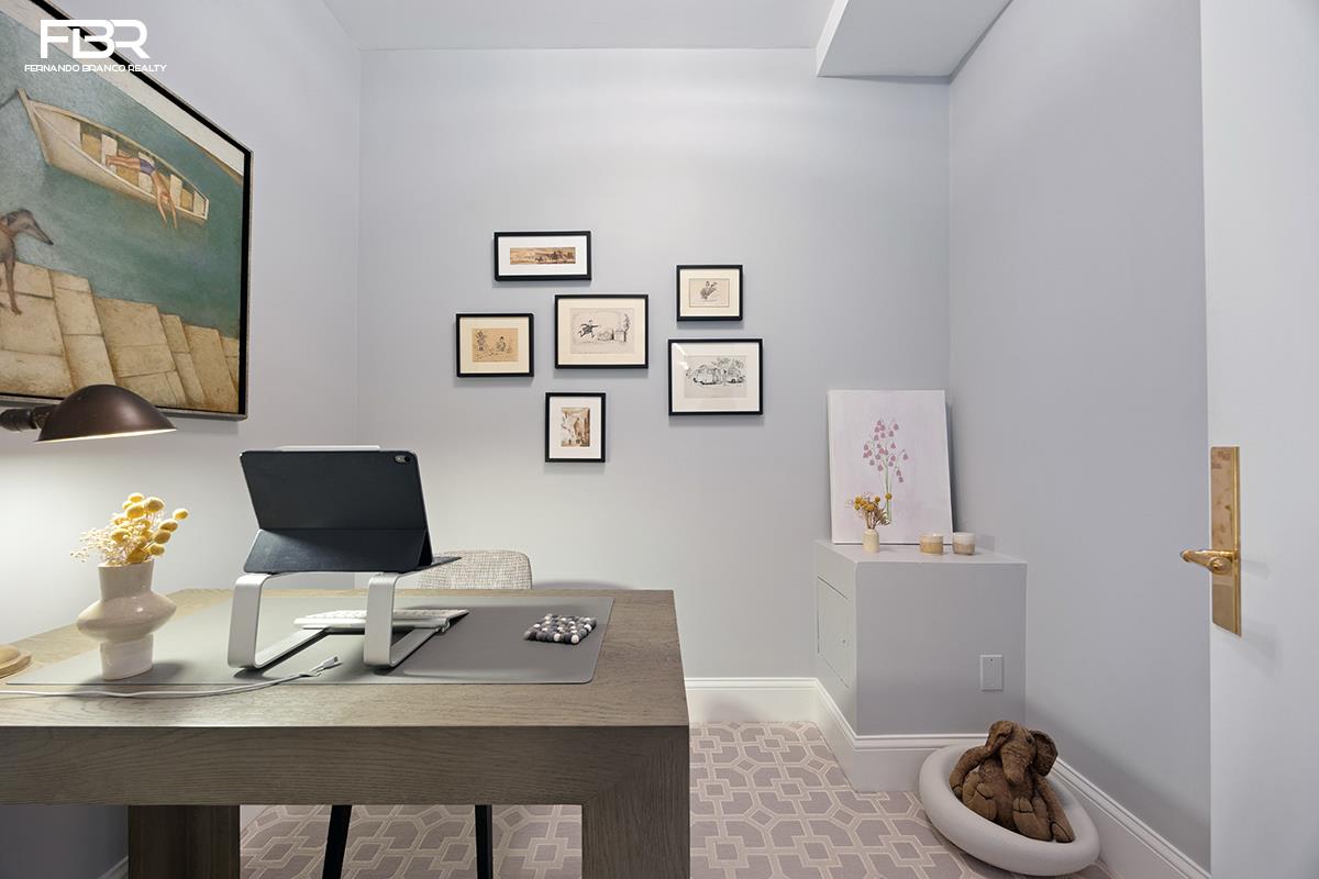 252 Seventh Avenue PH-J Chelsea New York NY 10001