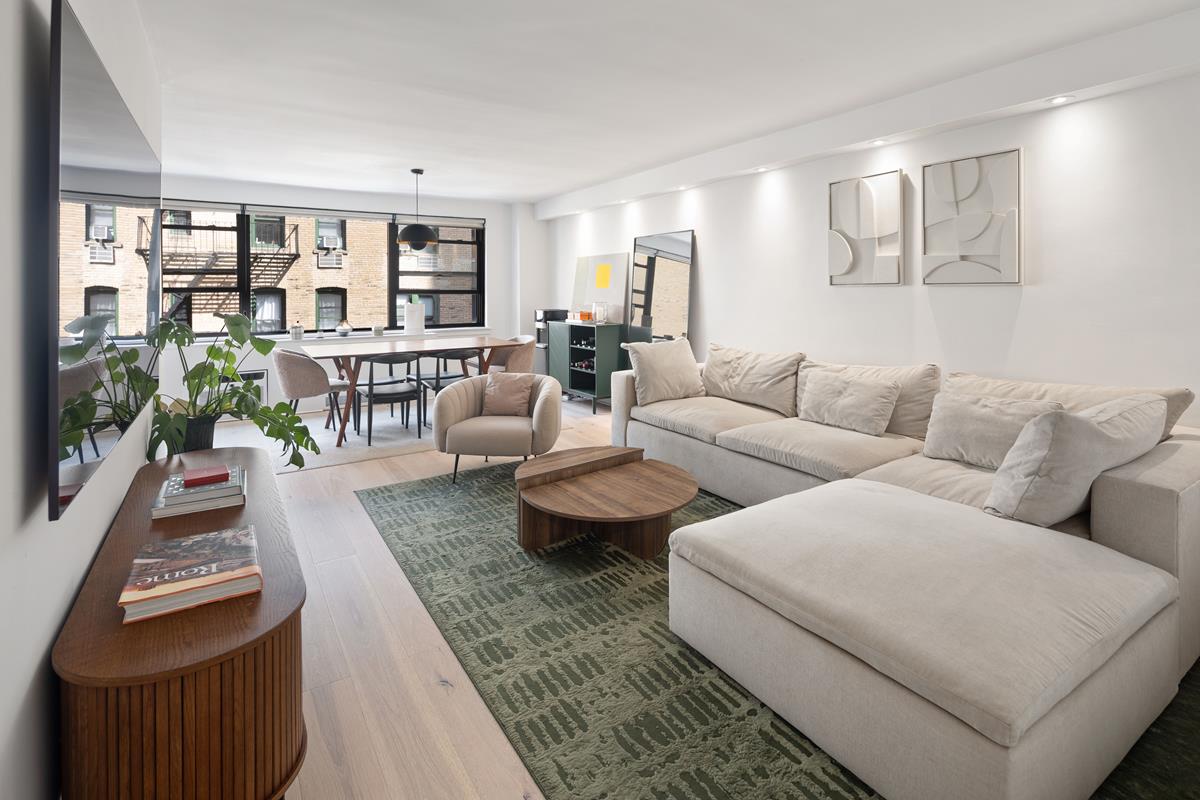 233 E 69th Street, #6E