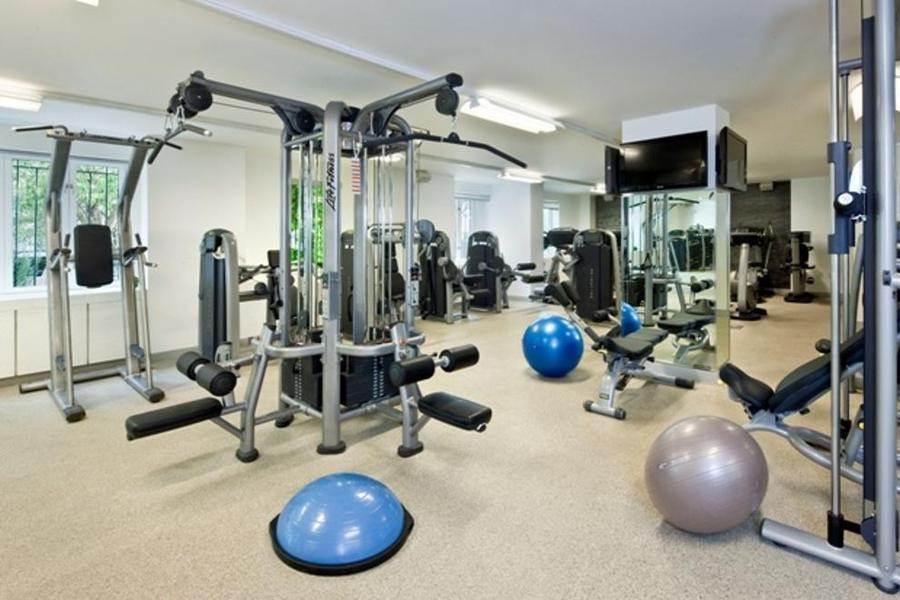 333 Rector Place PH-5S Battery Park City New York NY 10280
