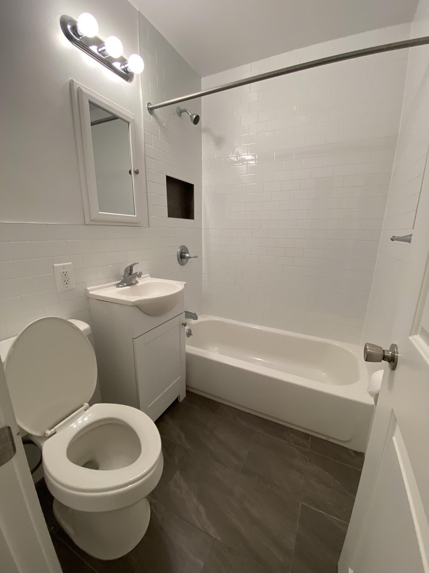 450 West 58th Street 1-j, #1J