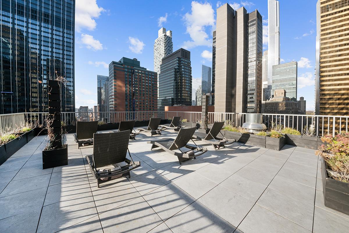 150 West 51st Street 1030 Midtown West New York NY 10019