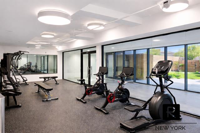 850 Metropolitan Avenue East Williamsburg Brooklyn NY 11211