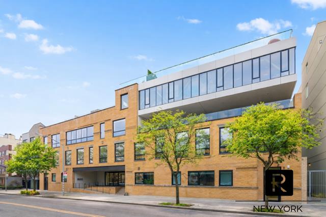 850 Metropolitan Avenue East Williamsburg Brooklyn NY 11211