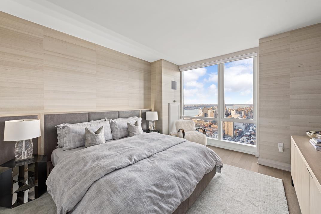 460 West 42nd Street Clinton New York NY 10036