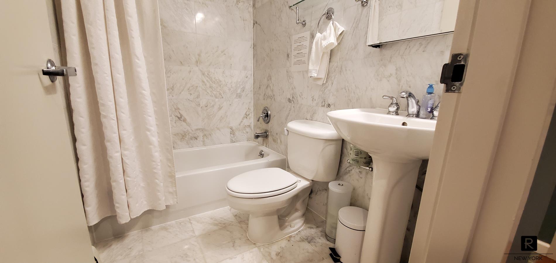 225 East 58th Street Midtown East New York NY 10022