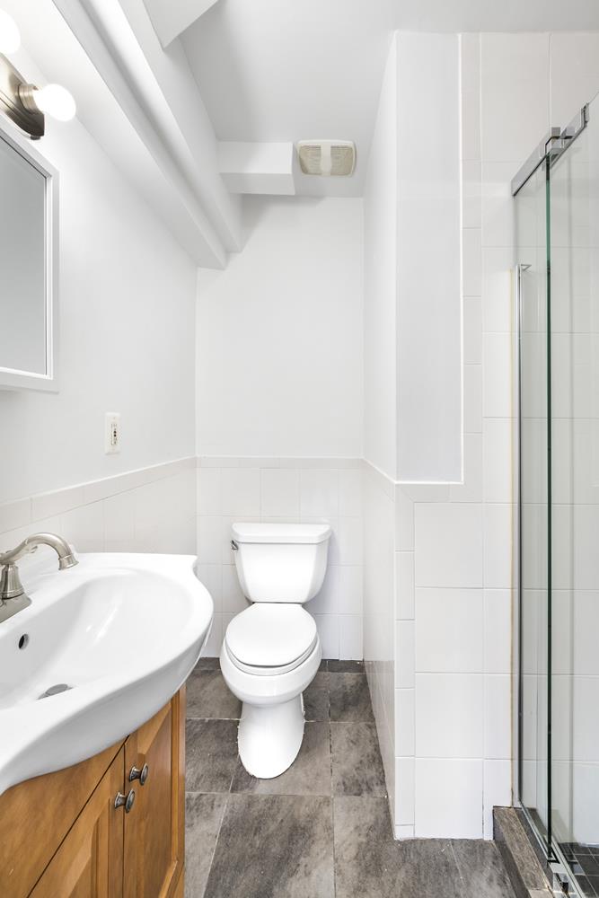 343 West 22nd Street 6 Chelsea New York NY 10011